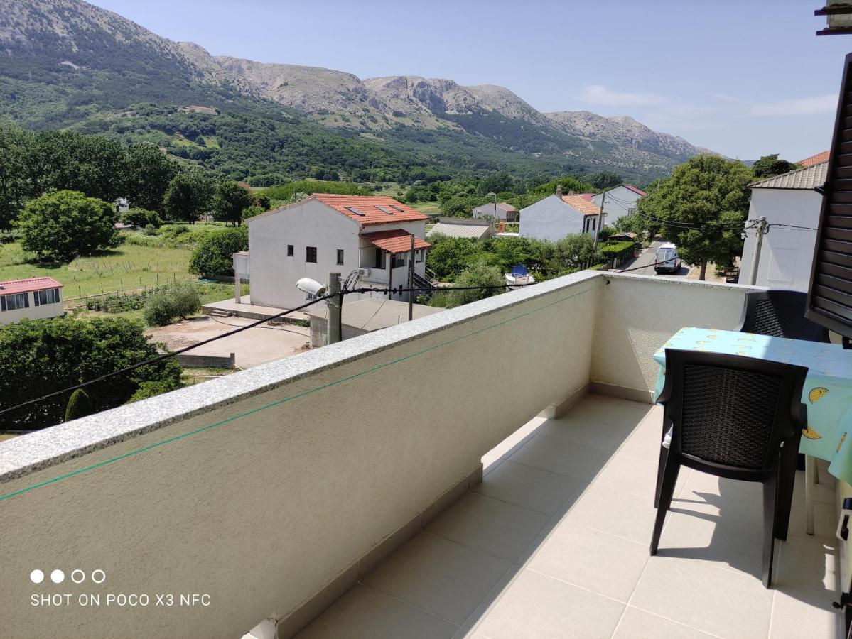 Apartamento Jurandvor 7A Lovric Baška Exterior foto