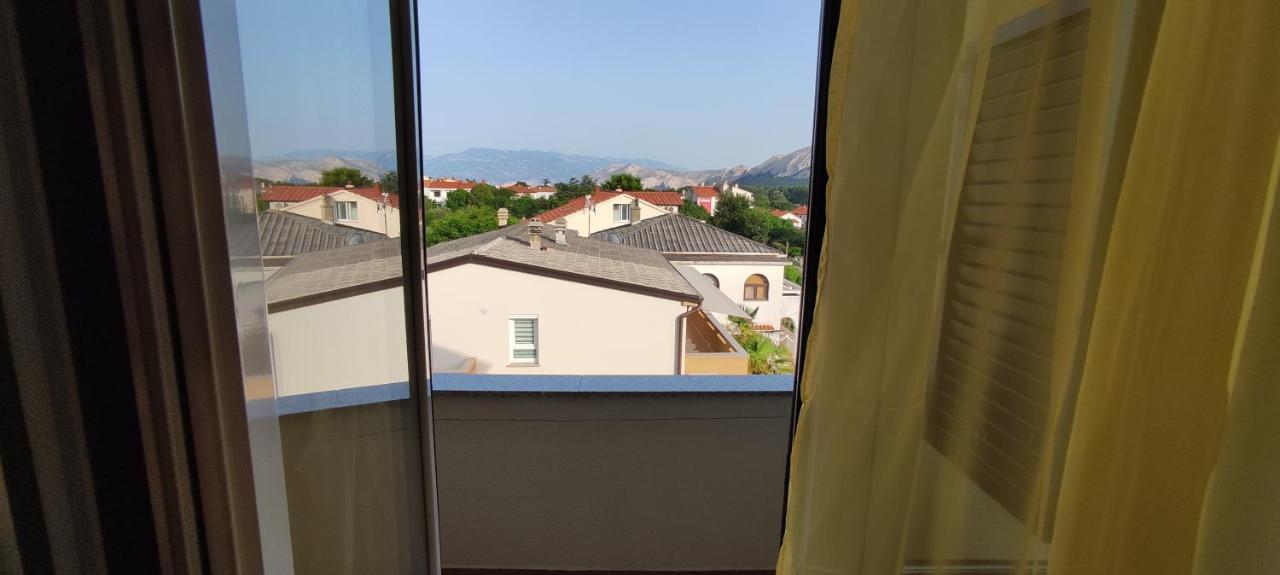 Apartamento Jurandvor 7A Lovric Baška Exterior foto