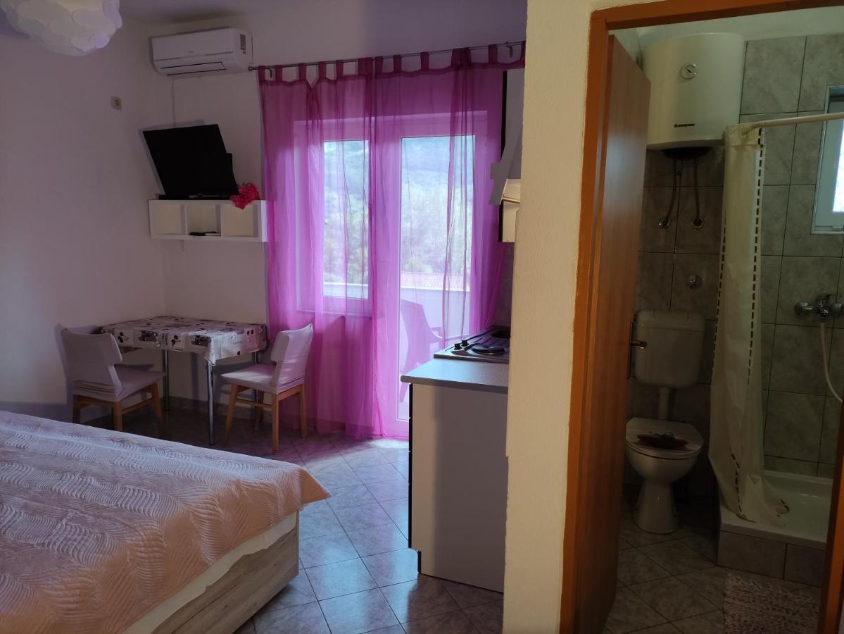 Apartamento Jurandvor 7A Lovric Baška Exterior foto