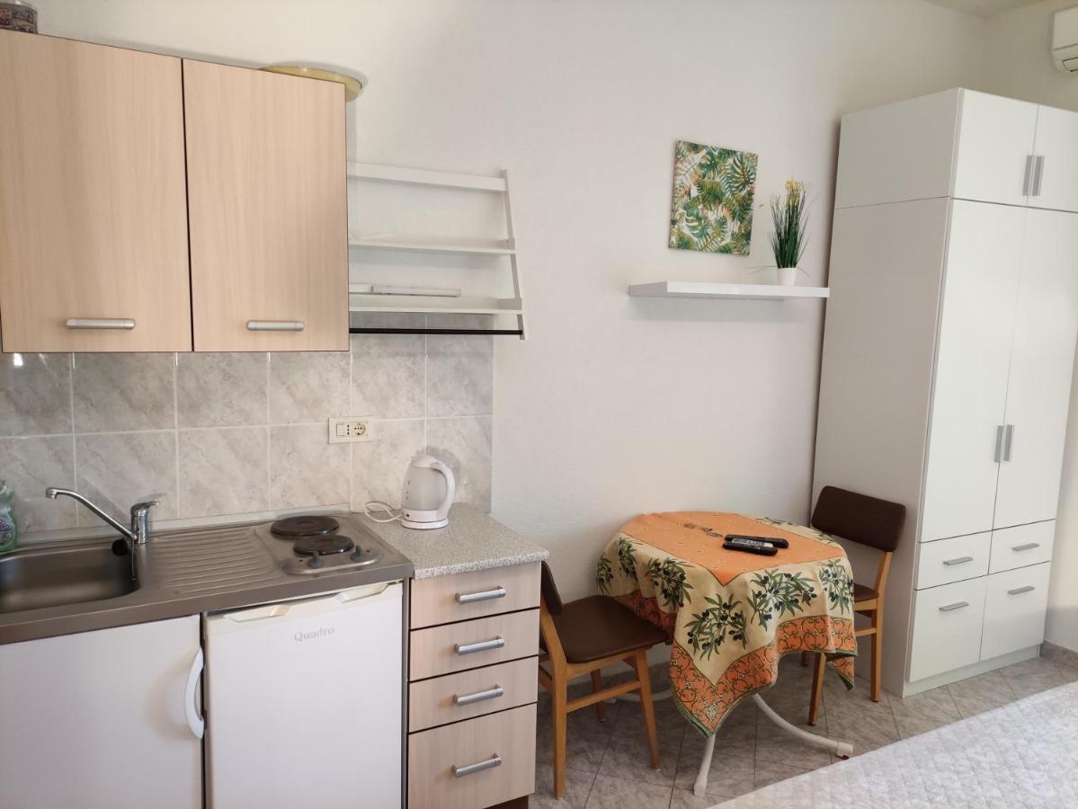 Apartamento Jurandvor 7A Lovric Baška Exterior foto